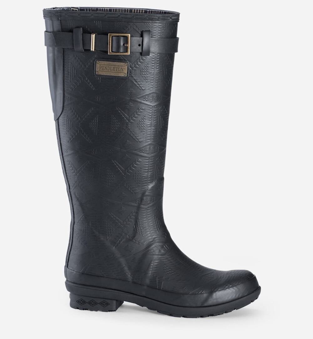 Women's Pendleton Embossed cold weather boots / Rain Boots Size 8